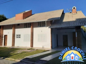 Ótimos apartamentos a 100 m da praia